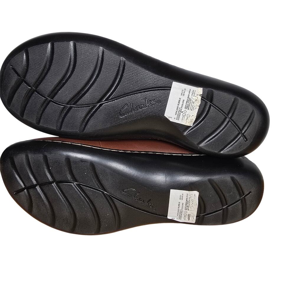 Clarks Ashland Lily Dark Tan Womens Loafers LN Condition Brown Size 8.5 Comfort - Picture 6 of 7